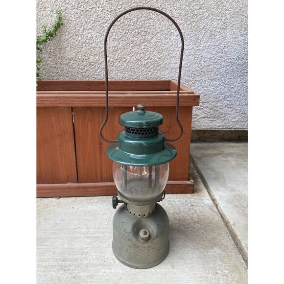 Coleman 242B Lantern Untested Parts or Repair Single Mantle 34B - Picture 1 of 4
